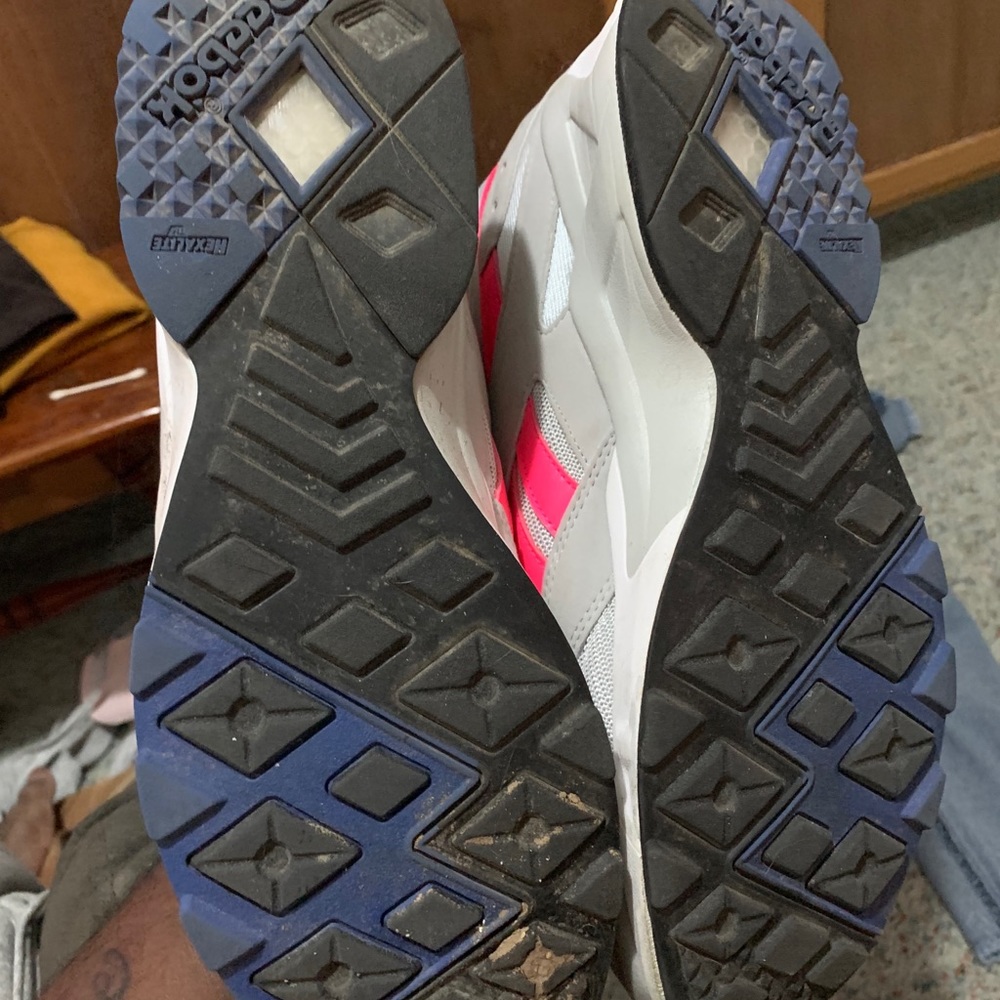 Reebok Aztrek - Picture 3 of 4